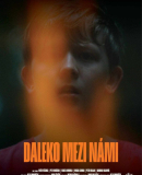 Daleko mezi námi Daleko mezi námi
