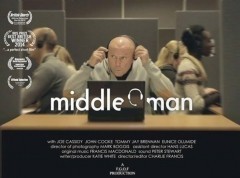 Middle Man / Prostředník  (2014)