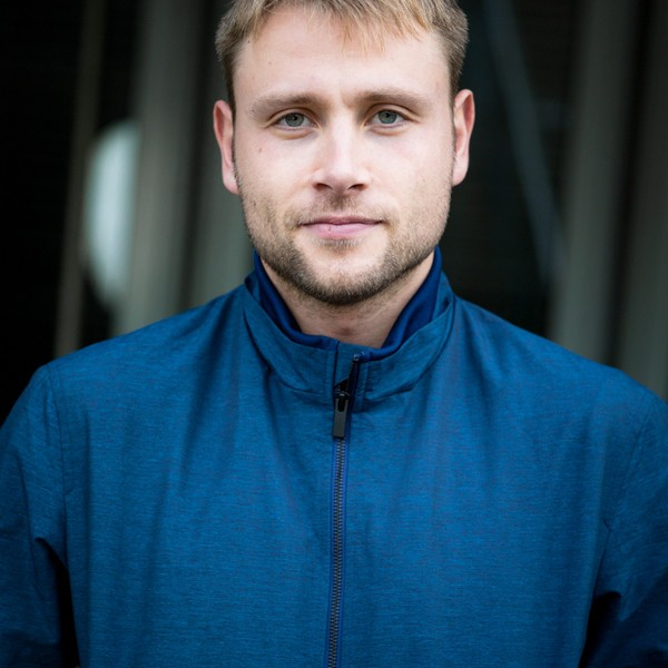 Max Riemelt