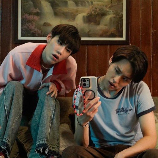 The Red Envelope / Sxng dæng tæng phi