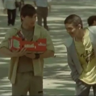 Cara o cruz / Drifting Island  (2008)