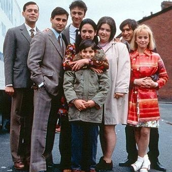 East Is East / Východ je východ  (1999)