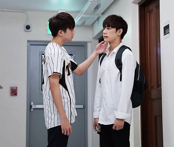 Love Area  (2021)