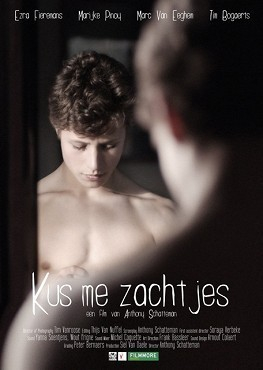 Kiss-Me-Softly.srt