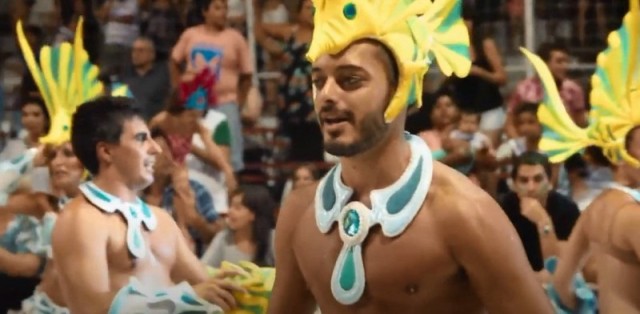 Gualeguaychú: El país del carnaval /  The Carnival  ()