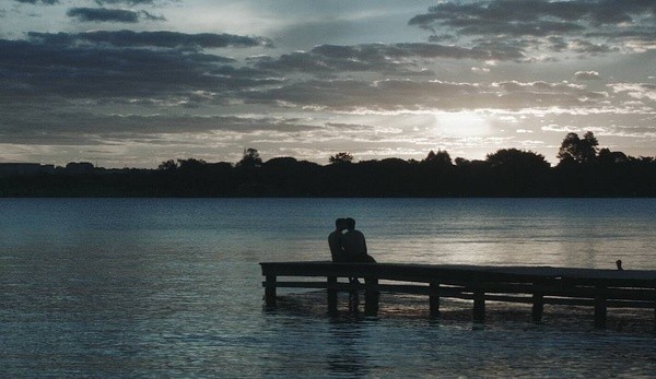 Sobre Nós / About Us  (2017)