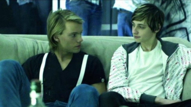 Órói / Jitters / Chvění  (2010)