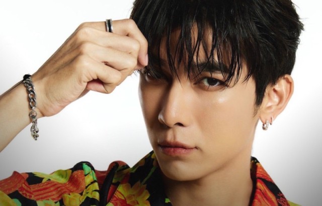 Mew Suppasit Jongcheveevat