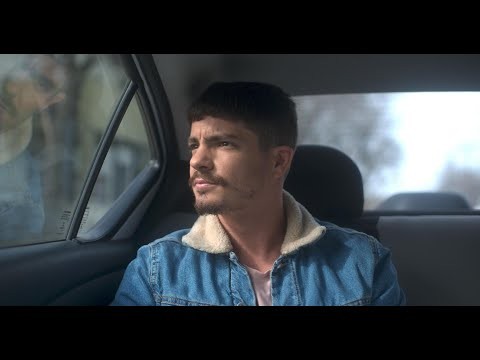 Todos Tenemos un muerto en el placard o un hijo en el closet (2020) - Trailer Oficial
